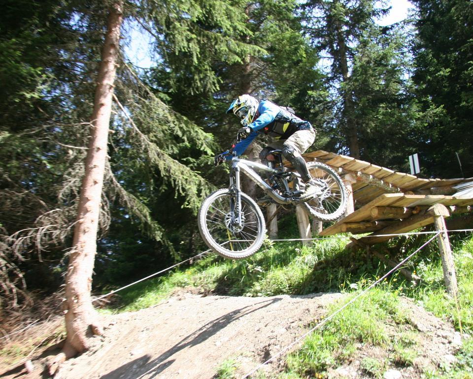 Adventure Hostel Klosters Zewnętrze zdjęcie